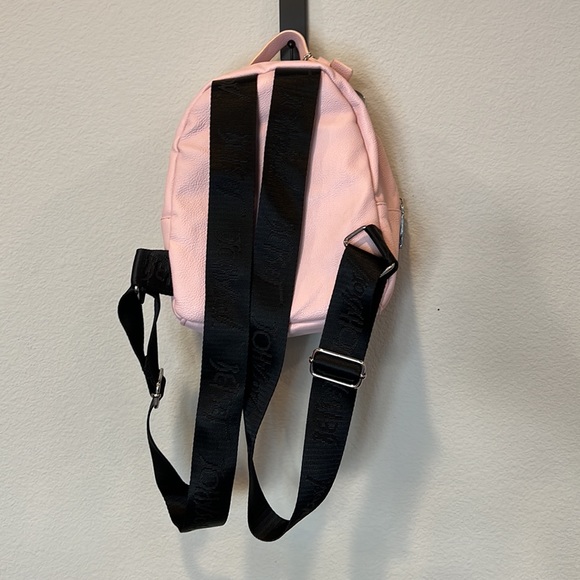 Betsy Johnson Mini Heart Backpack - Picture 5 of 10